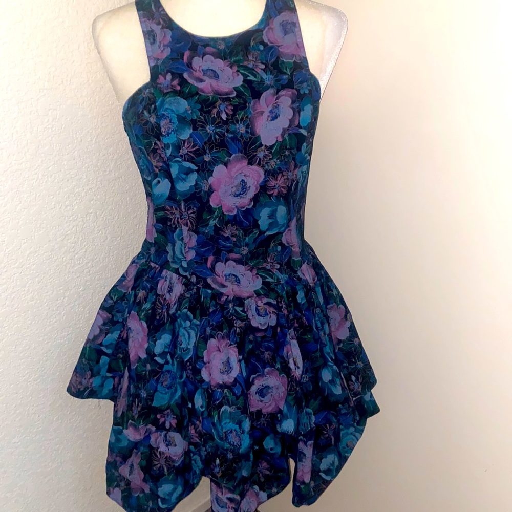 Gorgeous 1990S Byer Too Razorback Dress Ruffled Floral Print.
